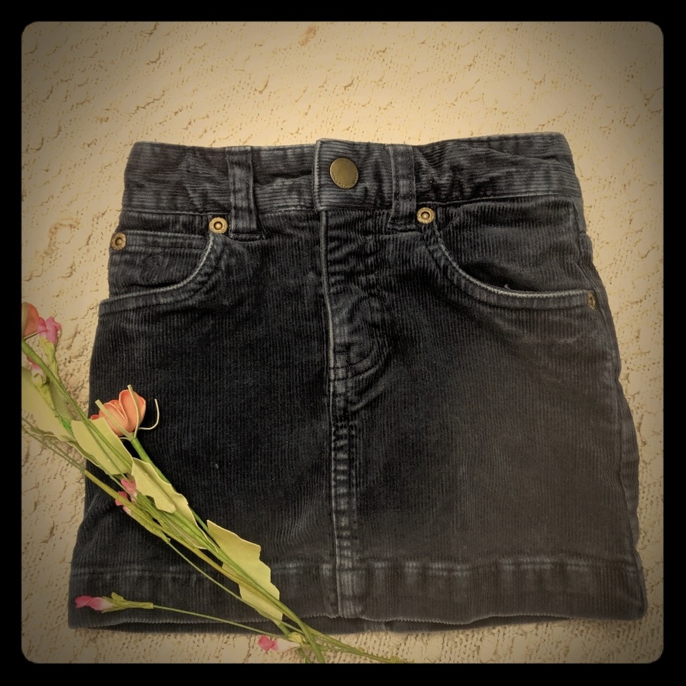 Girls skirt